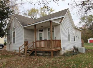 611 E Jefferson St, Clinton, MO 64735