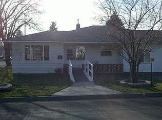 955 SW 12th St, Redmond, OR 97756