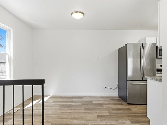 5th image of 231 Dakota Ct Unit D