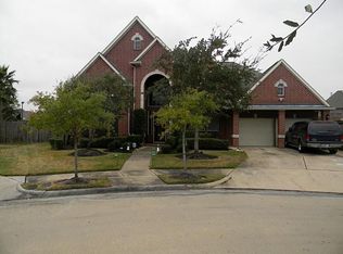 2714 Winston Ct, Pearland, TX 77584