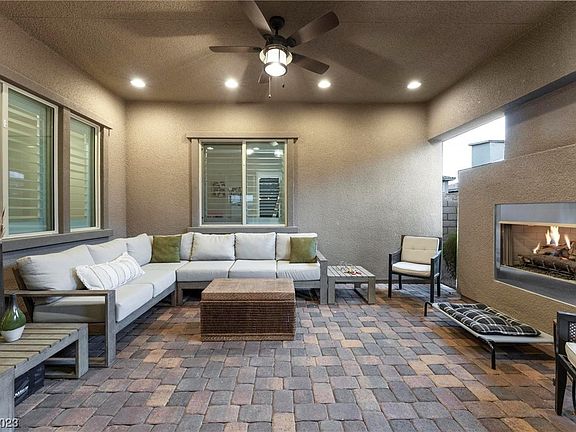 3rd image of 11857 Albissola Ave