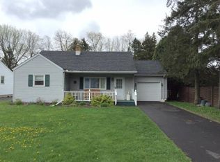 8 Hickory Rd, Binghamton, NY 13905