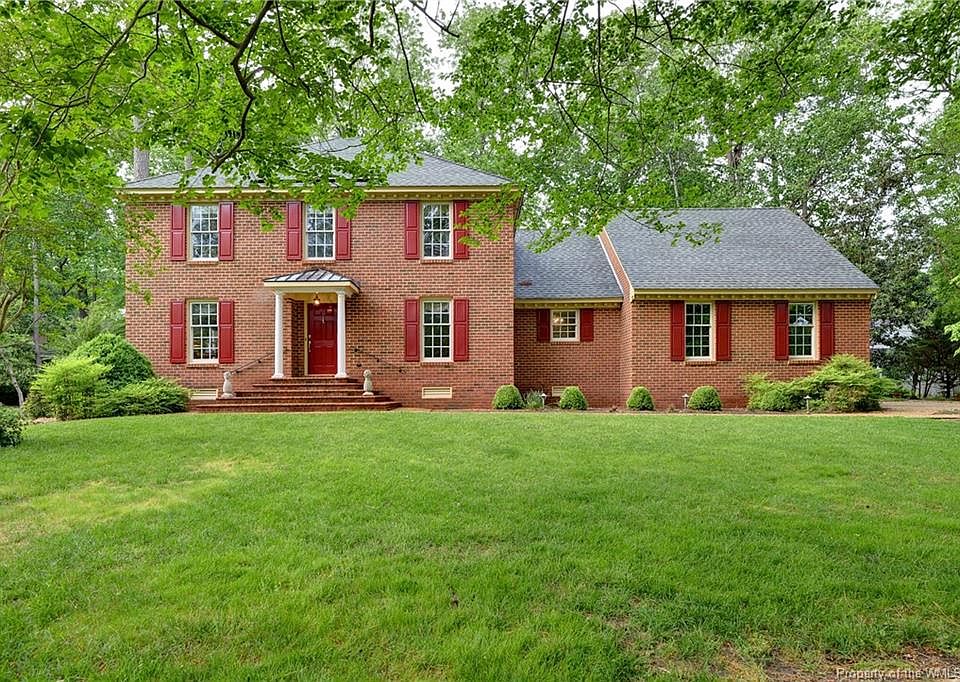 1st image of 656 Fairfax Way