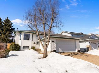 121 Dufferin St, Saint Albert, AB T8N 6G7