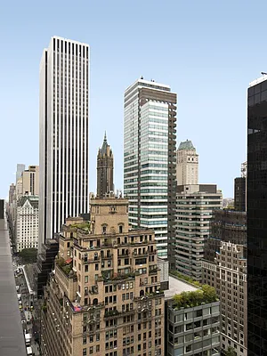 Sold by Sotheby's International Realty | media 9
