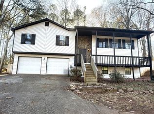 438 Russell Rd, Lawrenceville, GA 30043