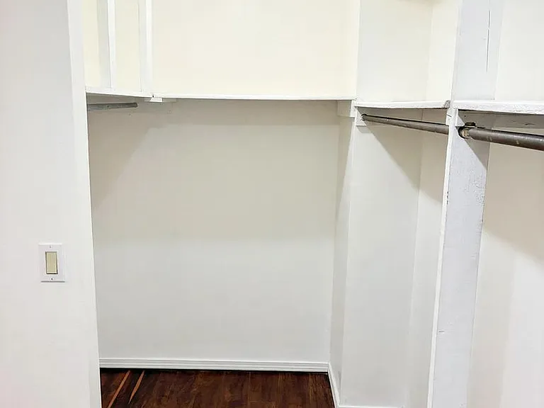 5212 S Columbia Pl — Photo 32
