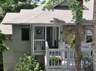 57 River Club Villas Dr, Sapphire, NC 28774