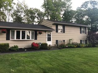 20 Balsam Rd, Wallingford, CT 06492