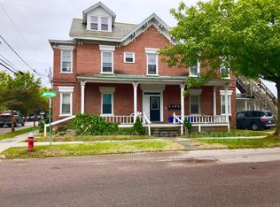 4 Loomis St APT 3, Burlington, VT 05401
