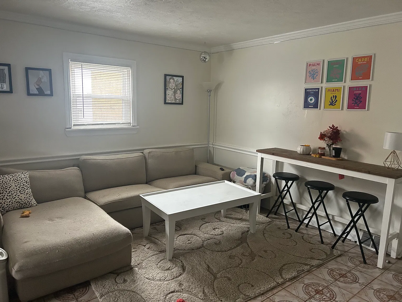 3 bed, 2.0 bath, $2,025 — Photo 3