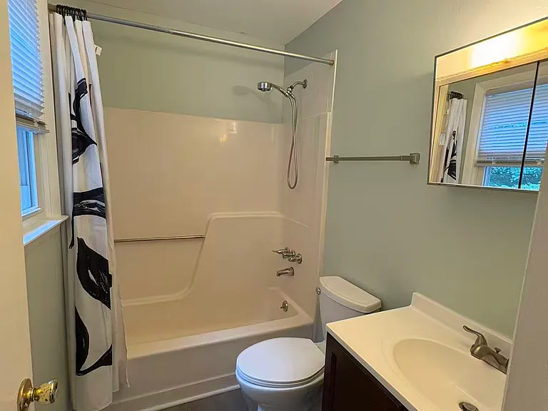 105 Chevis Dr #105 — Photo 7