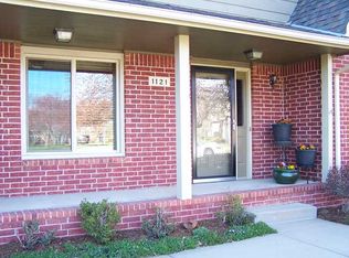 1121 N Coachhouse Ct, Wichita, KS 67235