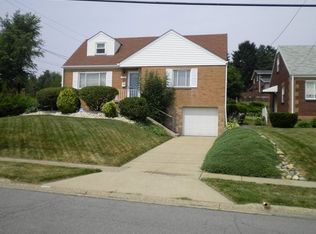 105 Circle Dr, Weirton, WV