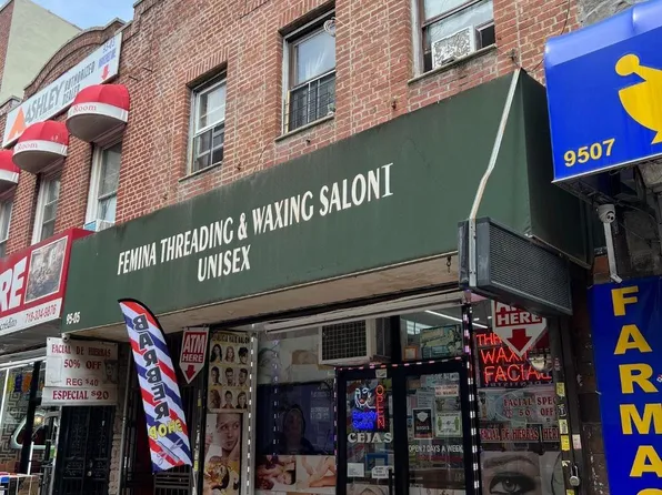 95-05 Roosevelt Avenue, Jackson Heights, NY 11372