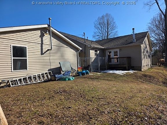 3rd image of 61 Seagull Dr