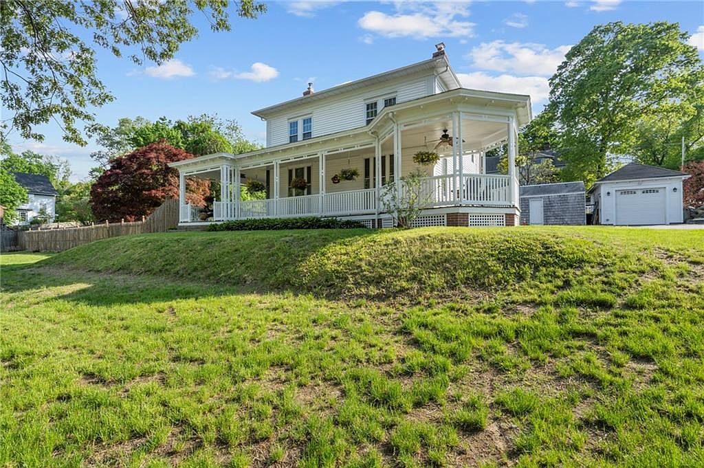 509 Hill St, Coventry, RI 02816 Zillow