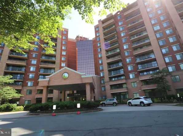 2230 George C Marshall Dr APT 610, Falls Church, VA 22043