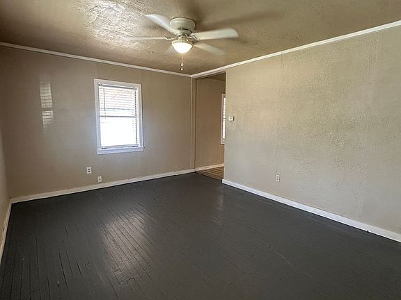 2nd image of 4331 S Polk St