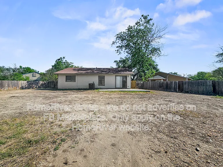 5510 Seahorse Dr — Photo 21
