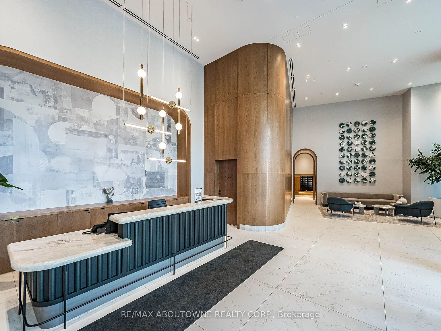 2 bed, $2,100 — Photo 4