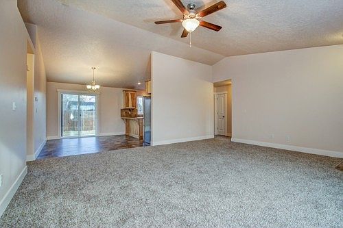 4th image of 1124 Homestead Dr