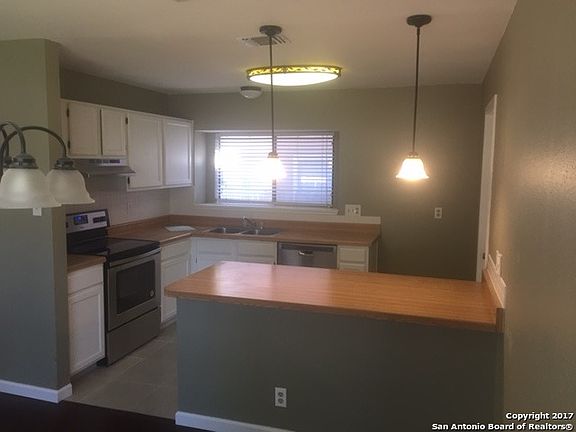 2nd image of 13130 Feather Point Dr