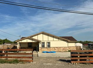 1055 Wagon Wheel Rd, Eagle Pass, TX 78852