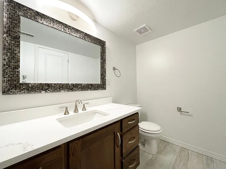 1403 Northridge Dr — Photo 12