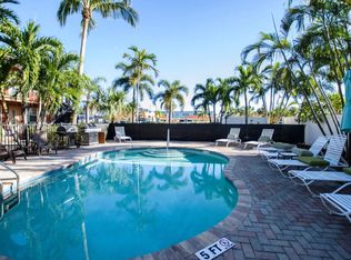521 68th Ave #4, St Pete Beach, FL 33706