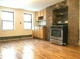 521 Lafayette Ave #1B, Brooklyn, NY 11205