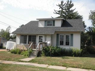 902 W 7th St, Merrill, WI 54452