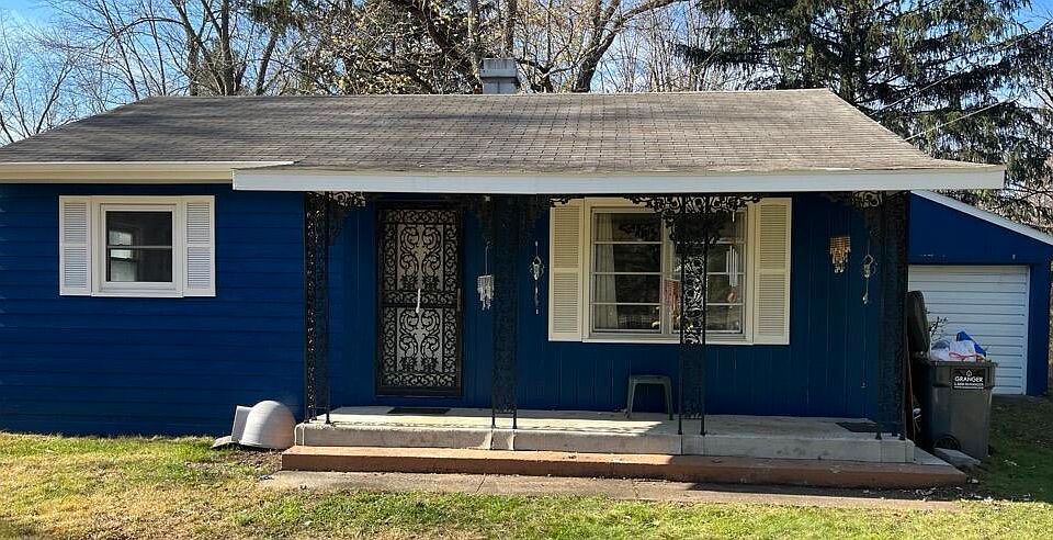1st image of 251 Creekview Dr
