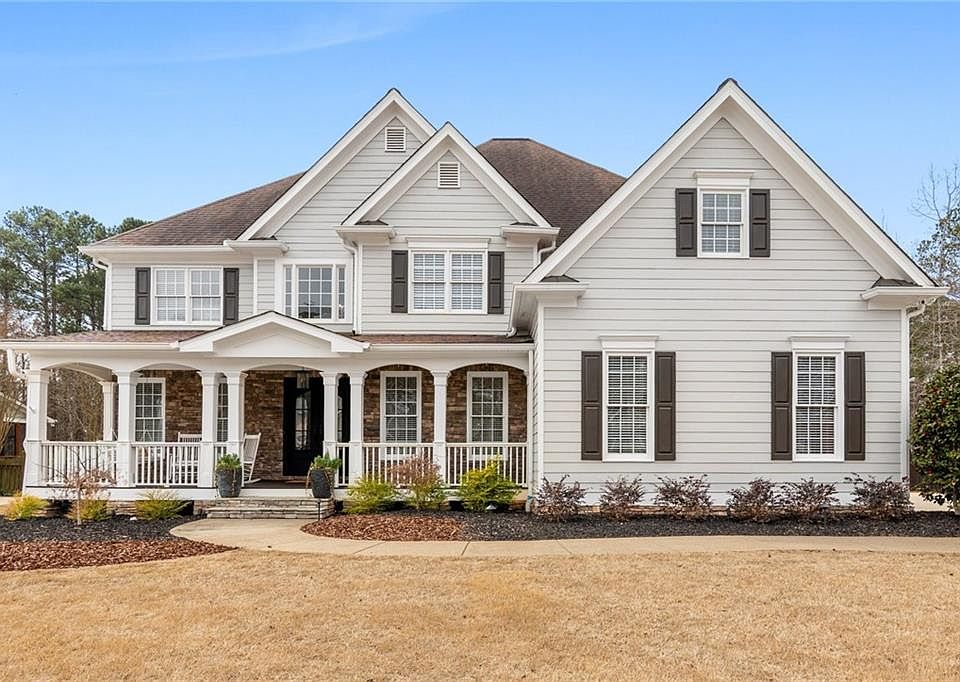 1st image of 161 Oakwind Point