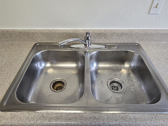 4th image of 25180 5th St APT 168