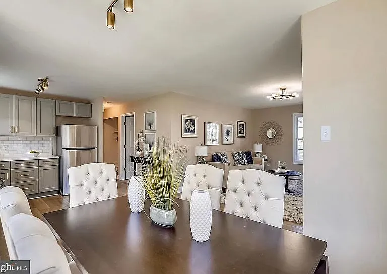 731 Opus Ave — Photo 11
