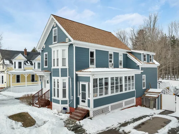 77 Central Street, Farmington, NH 03835