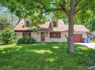 1004 N Elm Blvd, Monticello, IL