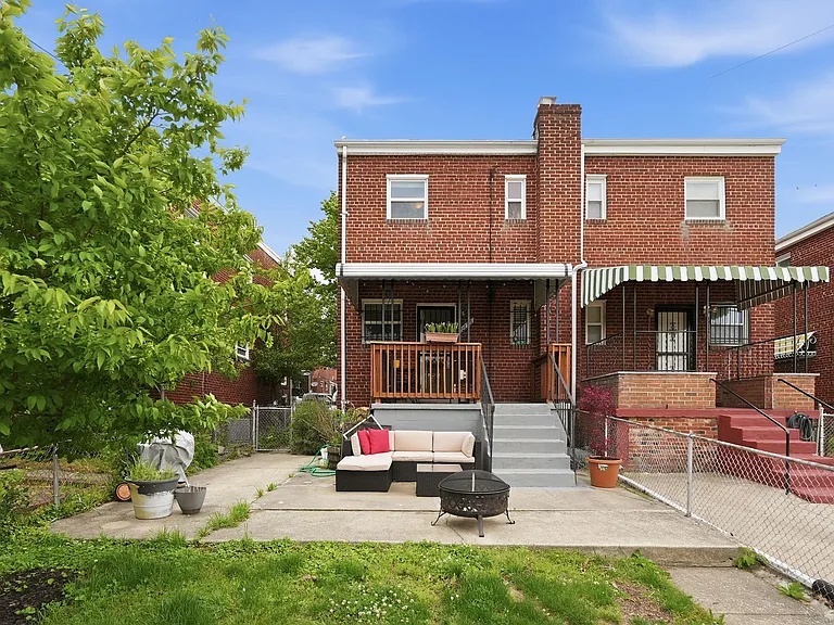 775 Oglethorpe St NE — Photo 24