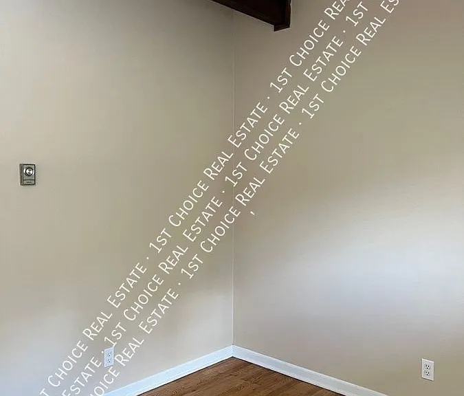 4202 Woodworth Ave — Photo 12