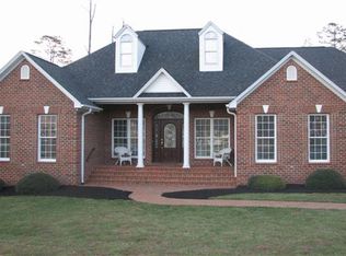 6002 Cobblestone Ct, Danville, VA 24540