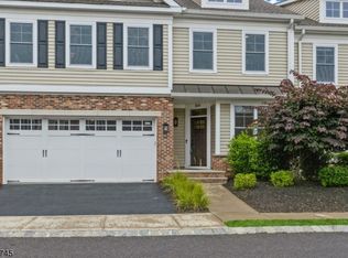 310 Echo Ridge Way, Mountainside, NJ 07092