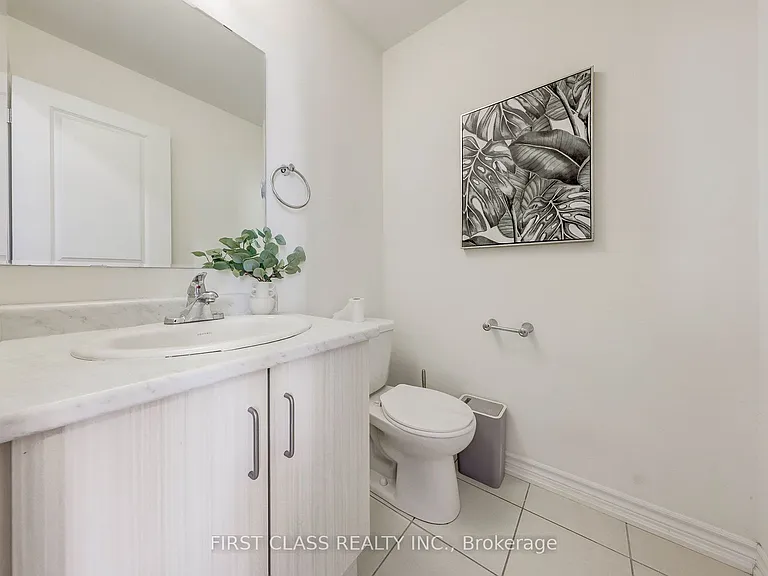 22 Massachusetts Ln — Photo 9