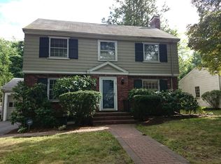 19 Puddingstone Rd, Brookline, MA 02467
