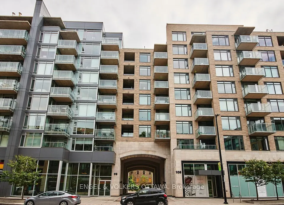 98 Richmond Rd #211