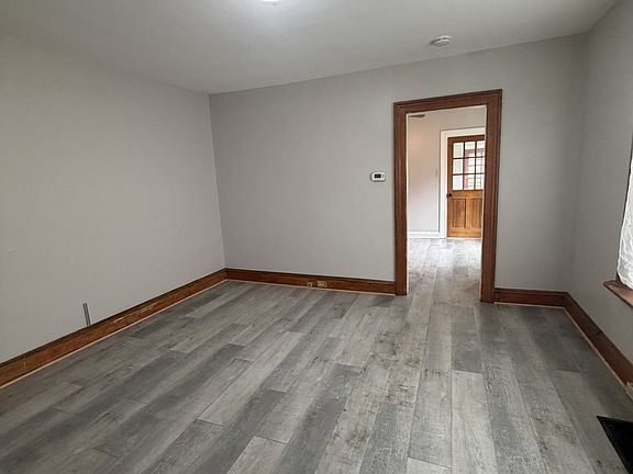 5th image of 1123 South St