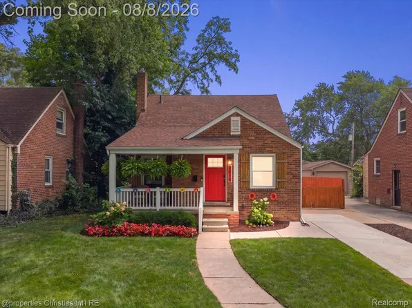 2616 N Wilson Ave, Royal Oak, MI 48073