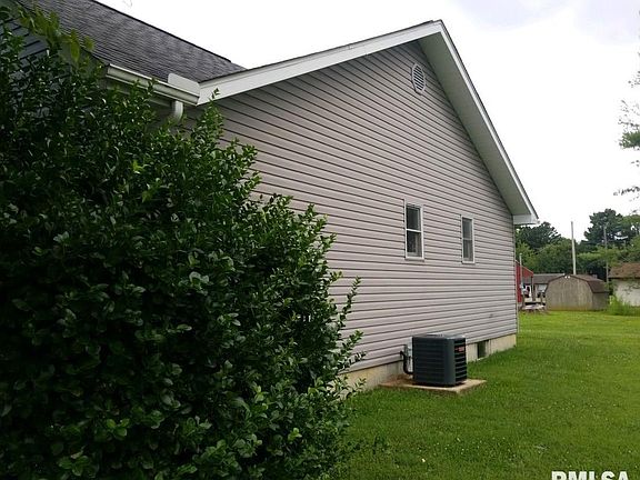 5th image of 298 Marlyn Ln