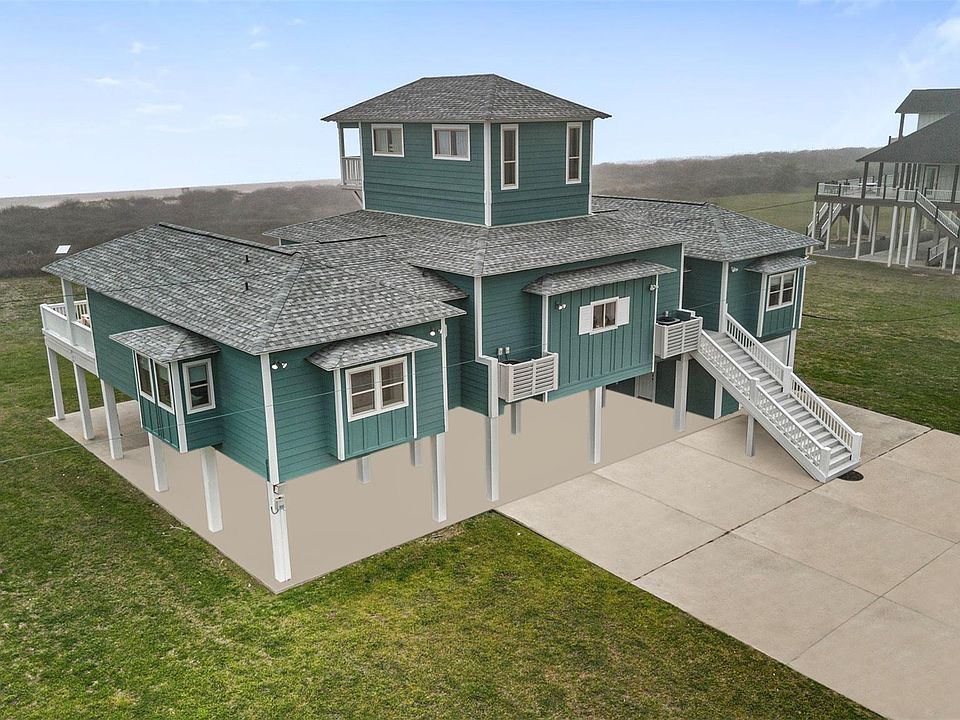 1st image of 696 Villa Dr
