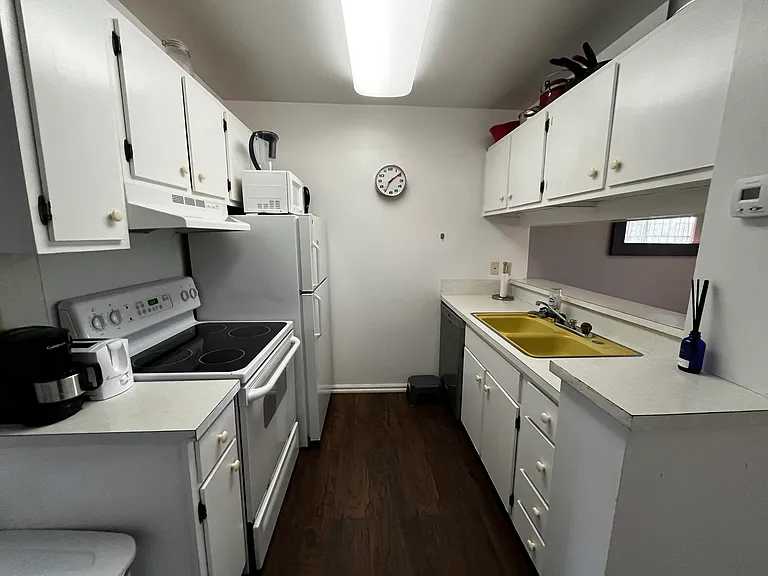 807 W Trinity Ave #241 — Photo 5